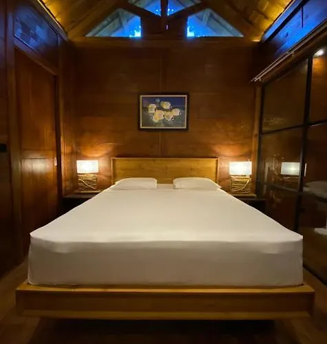 Shanti Life Wooden House ペムテラン