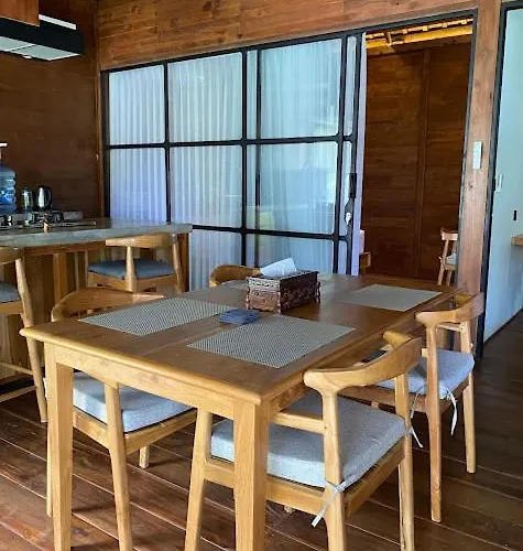 Shanti Life Wooden House 別荘