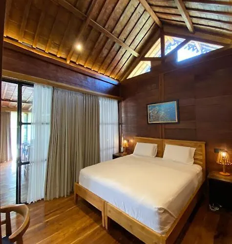 Shanti Life Wooden House ペムテラン